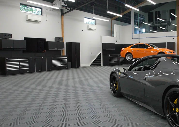 5 Reasons Why Rytec Spiral® High-Speed Doors are Perfect for Your DREAM GARAGE
