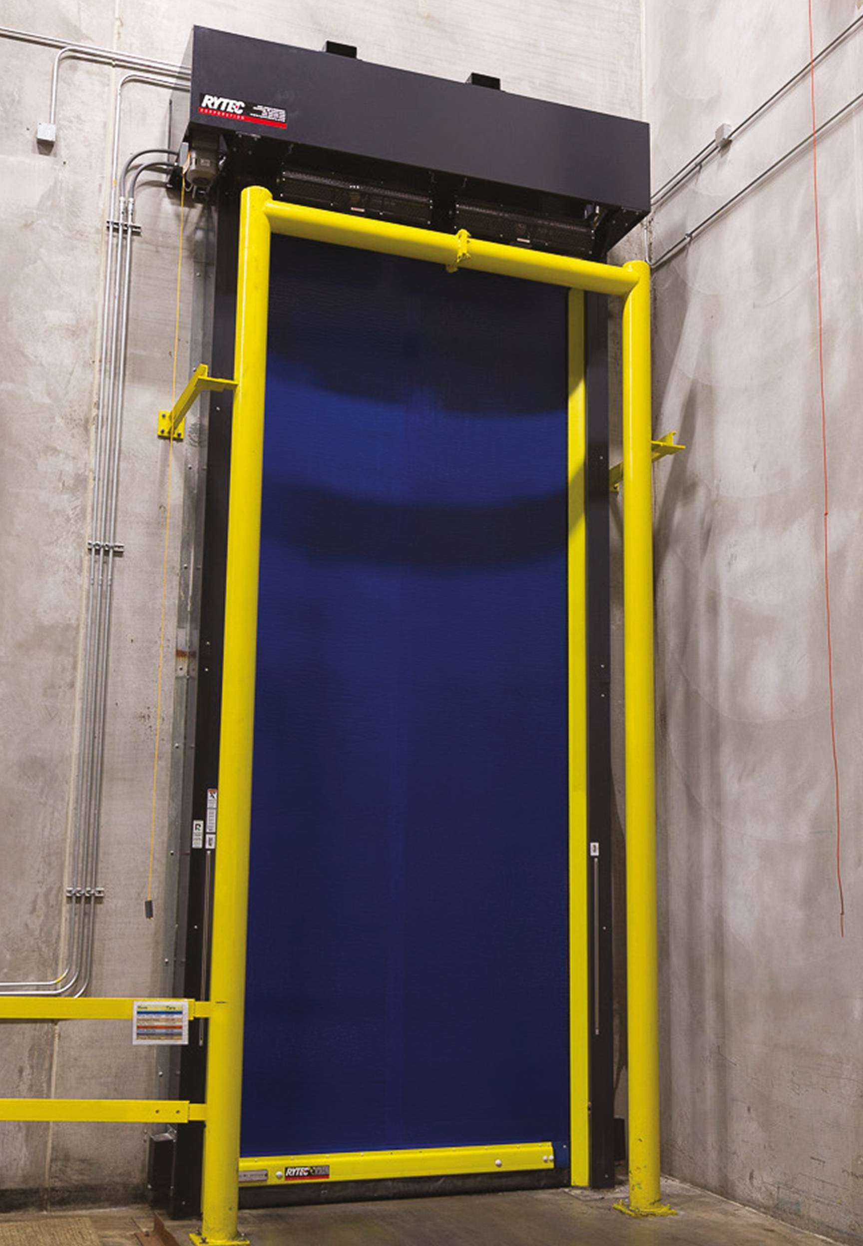 Turbo-Seal door at Palermos Pizza