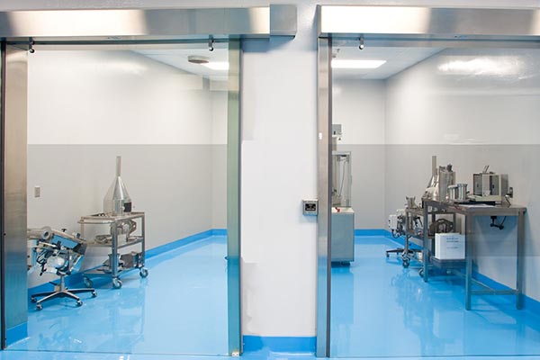 high speed door openings on clean room