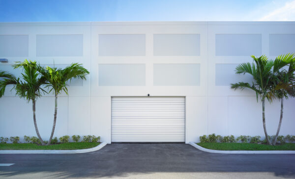 Commercial Wind Load Doors | Hurricane Rated Garage Doors
